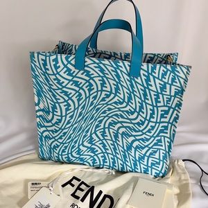 🦋Fendi🦋 Vertigo Tote